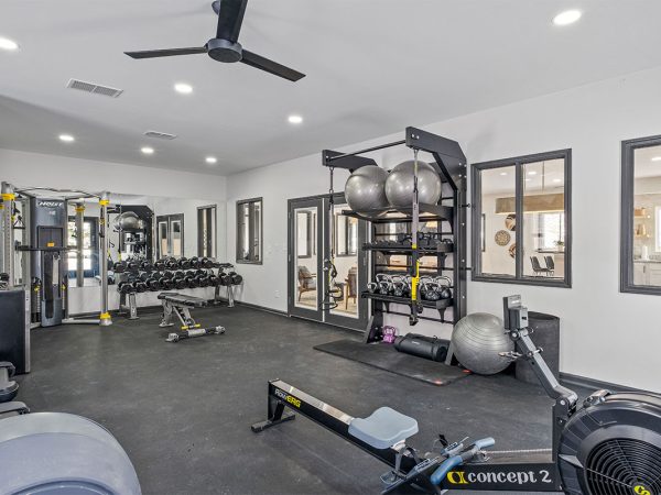 apartment fitness center